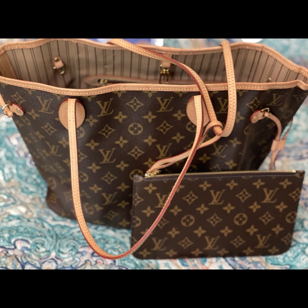 Louis Vuitton Neverfull